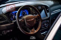 کرایسلەر 300